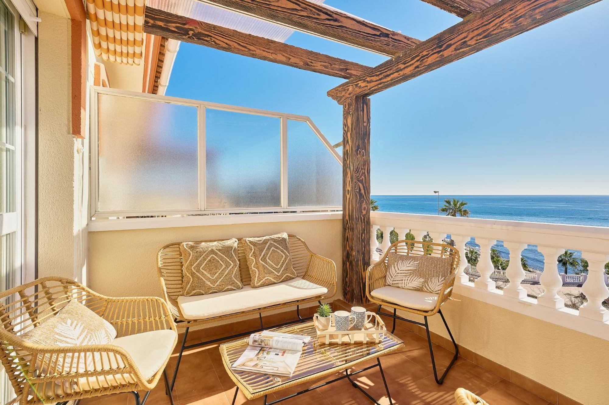 Sea La Vie By Lovely Rentals Benalmádena Eksteriør billede