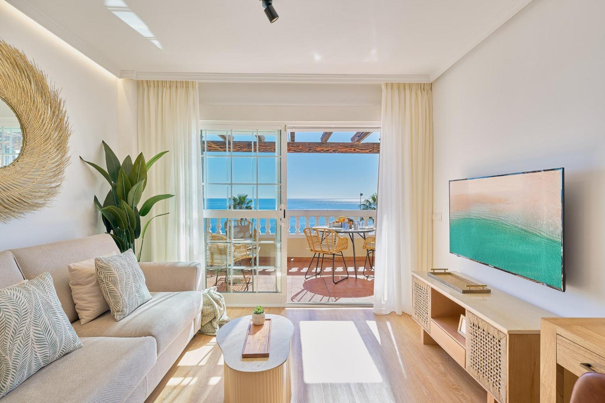 Sea La Vie By Lovely Rentals Benalmádena Eksteriør billede